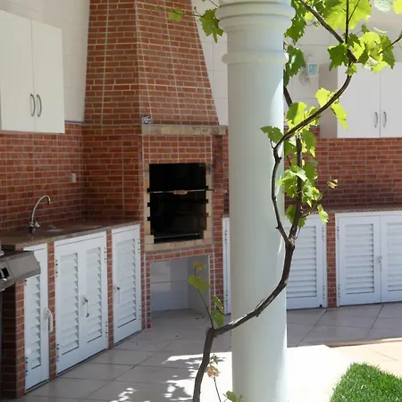 Casa Clementina Holiday home *