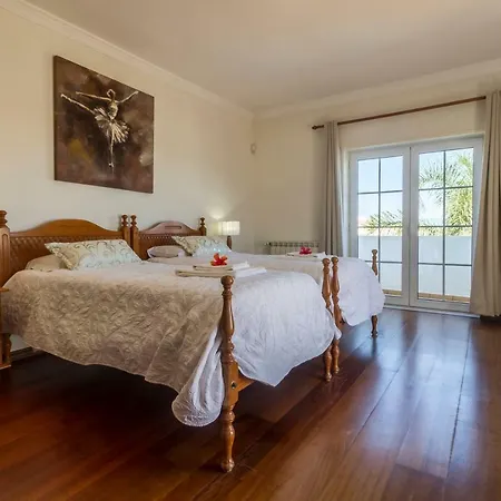 Casa Clementina * 라고스